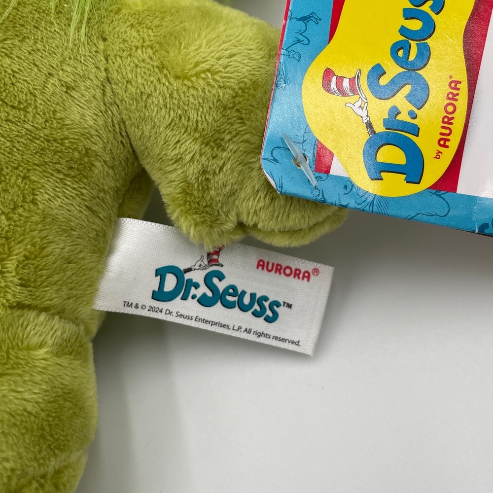Dr. Seuss Grinch Dood Plush Toy Christmas Gift Decor - Picture 7 of 8